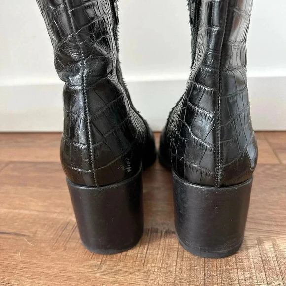 Andre Assous Miranda Black Snake Leather Block Heel Bootie 7 - Picture 4 of 6